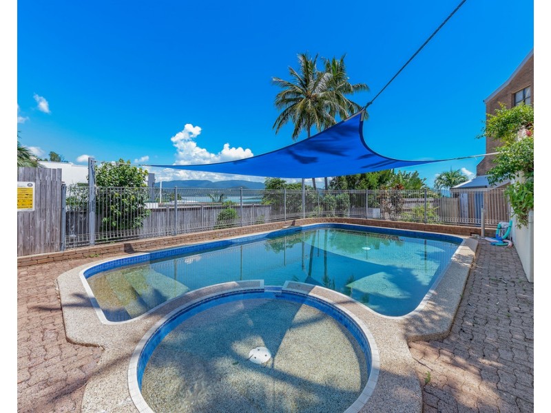 11/2 Lewis Street, Airlie Beach QLD 4802