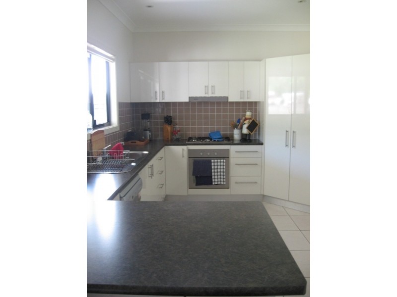 24 Sunset Drive, Jubilee Pocket QLD 4802