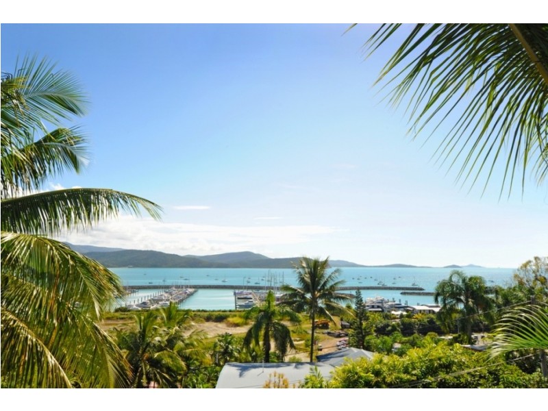 12 Airlie Crescent, Airlie Beach QLD 4802