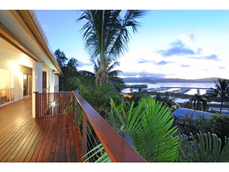 12 Airlie Crescent, Airlie Beach QLD 4802