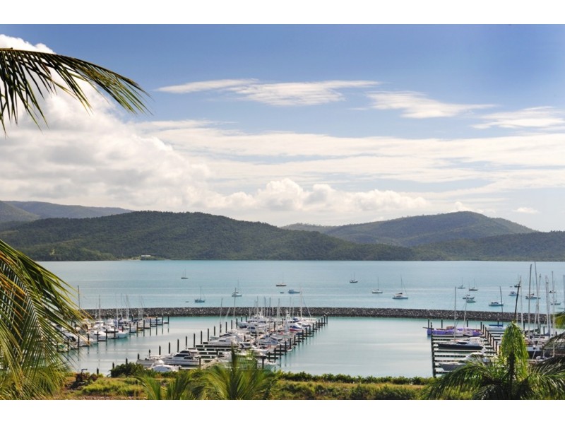 12 Airlie Crescent, Airlie Beach QLD 4802