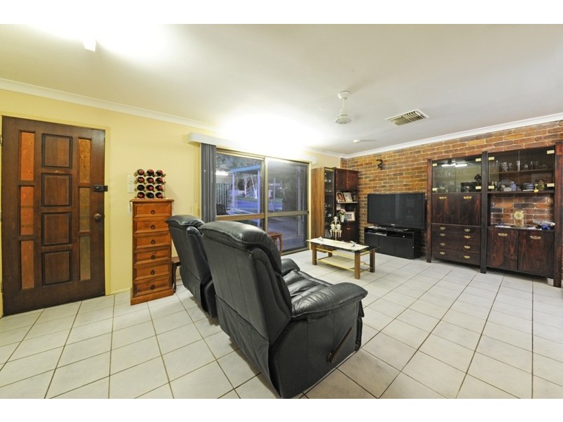 24 Wambiri Street, Cannonvale QLD 4802