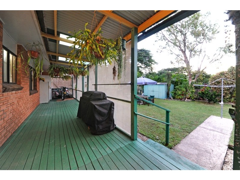 24 Wambiri Street, Cannonvale QLD 4802