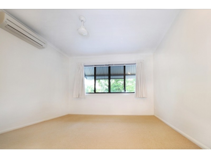 9/16 Beach Road, Cannonvale QLD 4802