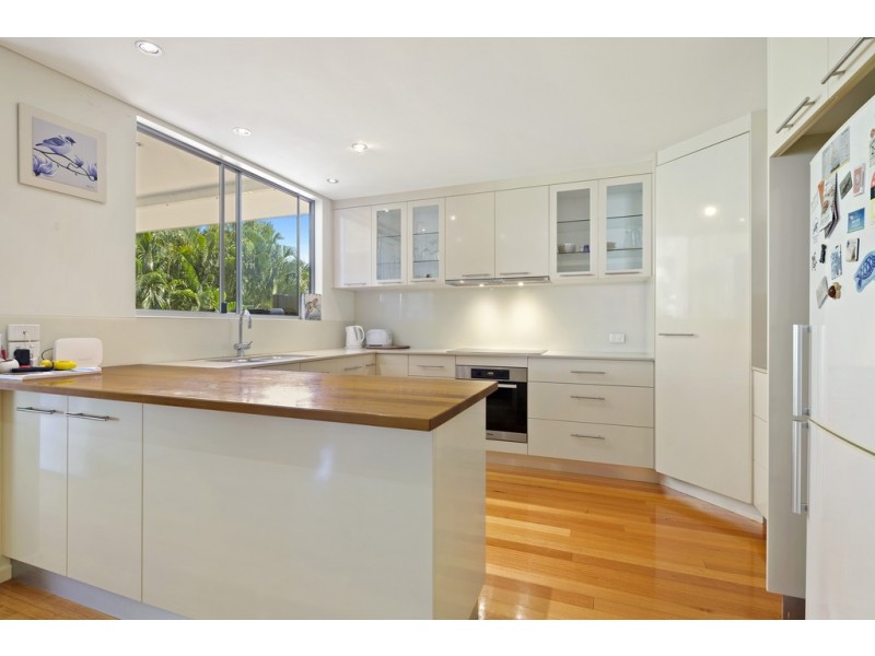 31 Eshelby Drive, Cannonvale QLD 4802