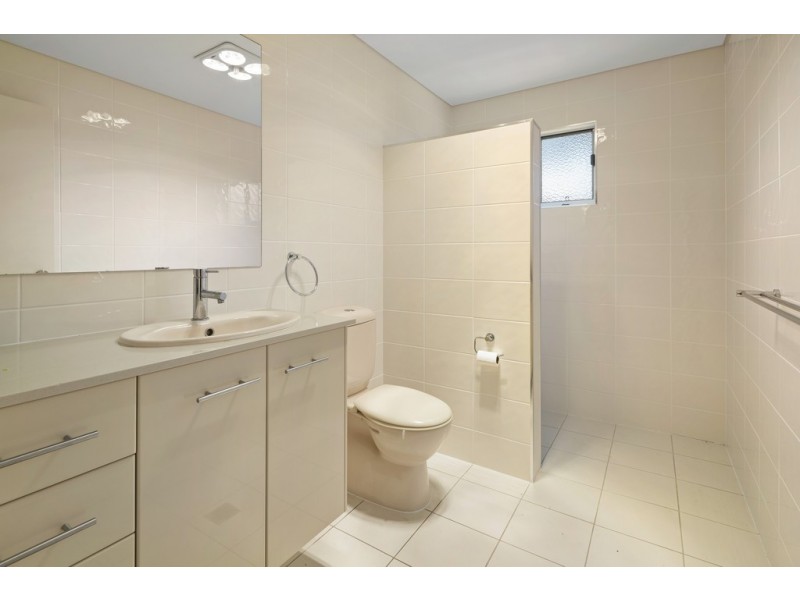 31 Eshelby Drive, Cannonvale QLD 4802