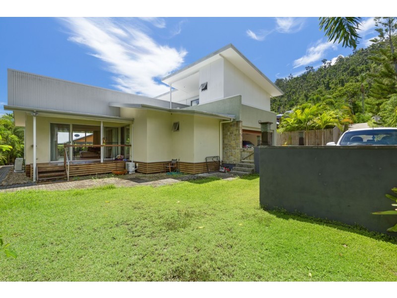 31 Eshelby Drive, Cannonvale QLD 4802