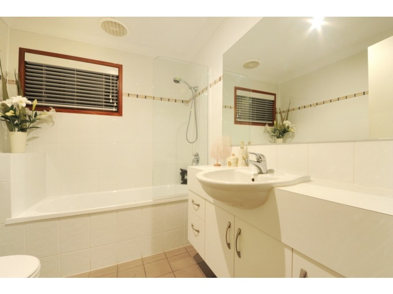 29 Kingfisher Terrace, Jubilee Pocket QLD 4802