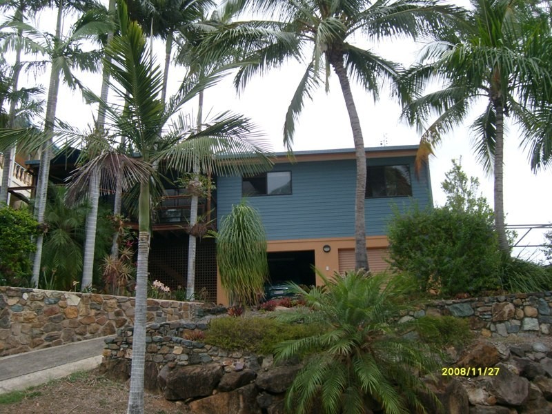 5 Wambiri Street, Cannonvale QLD 4802