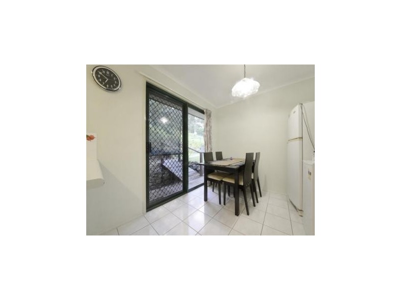 20 Grace Avenue, Cannonvale QLD 4802