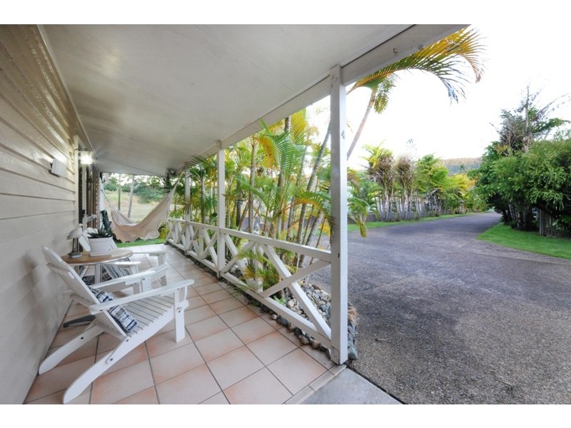 4/20 Pandanus Drive, Cannonvale QLD 4802