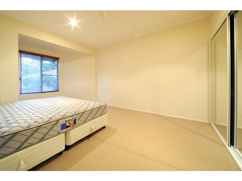 2/6 Salmon Street, Cannonvale QLD 4802