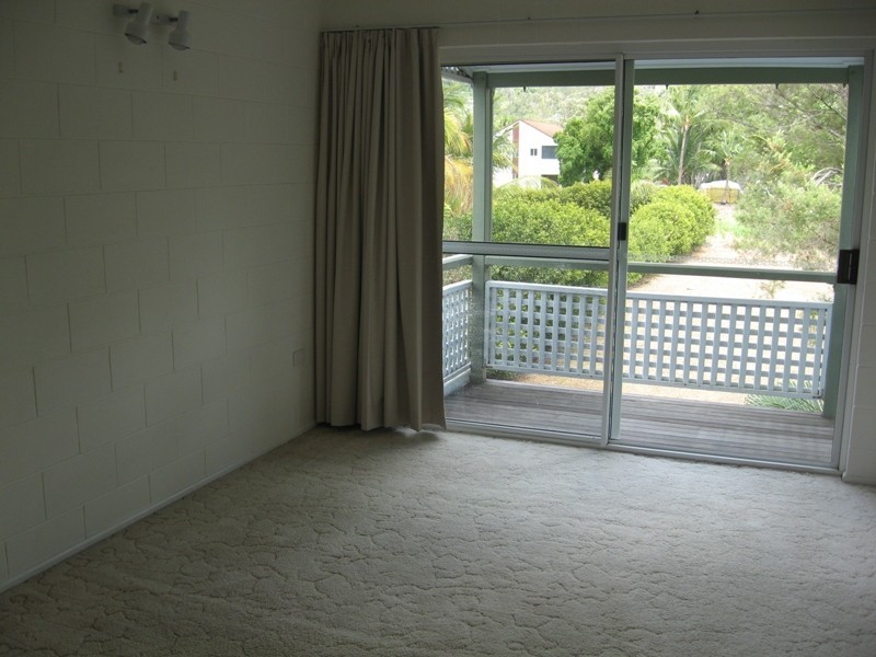 1/6 Erromango Drive, Jubilee Pocket QLD 4802