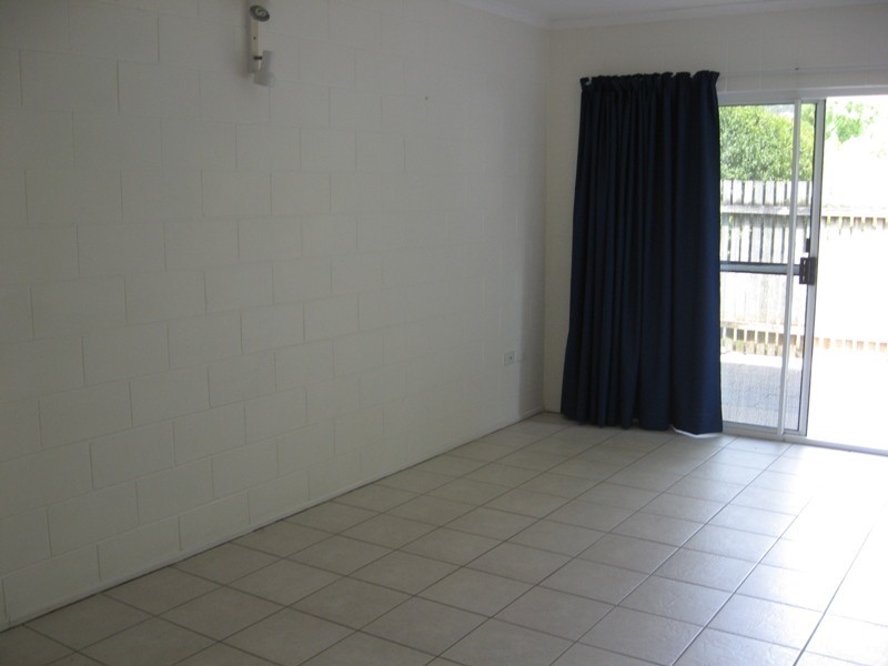 1/6 Erromango Drive, Jubilee Pocket QLD 4802