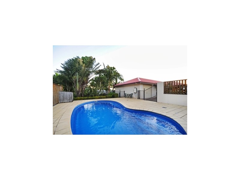 10 Panoramic Court, Cannonvale QLD 4802