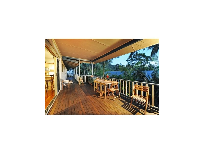 10 Panoramic Court, Cannonvale QLD 4802