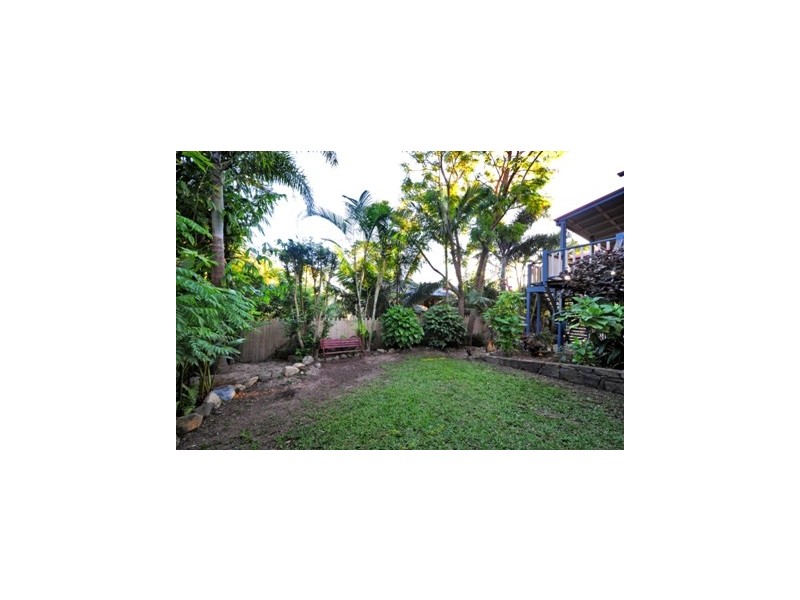 10 Panoramic Court, Cannonvale QLD 4802