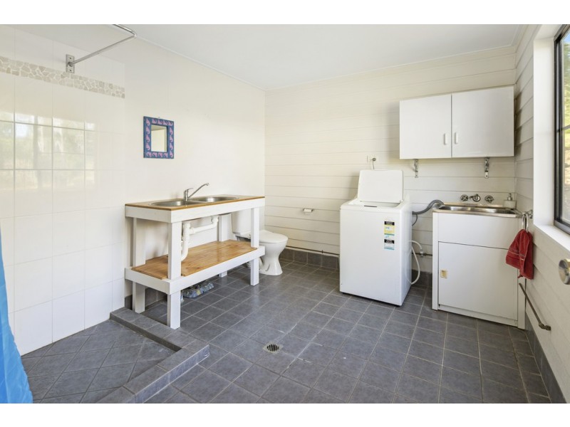 286 Sugarloaf Road, Riordanvale QLD 4800