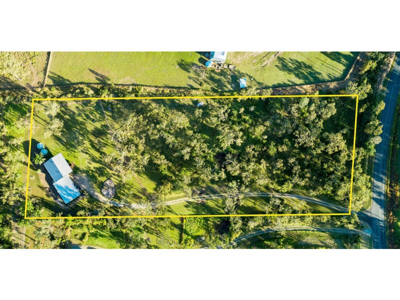 286 Sugarloaf Road, Riordanvale QLD 4800