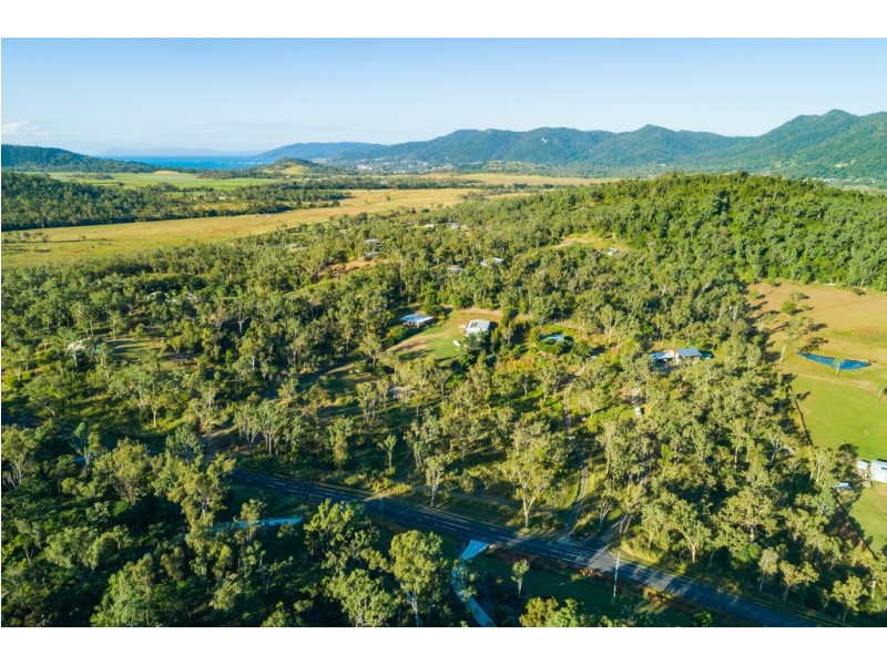 286 Sugarloaf Road, Riordanvale QLD 4800
