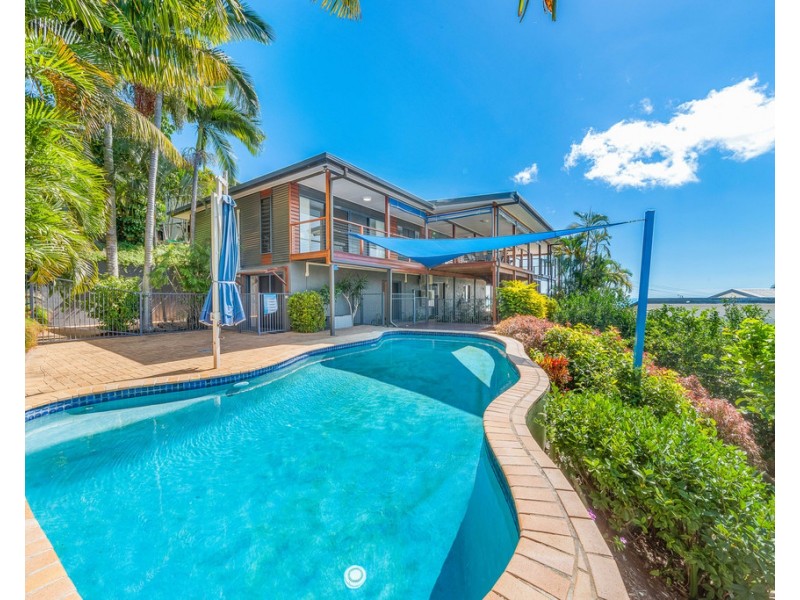 9 Kara Crescent, Airlie Beach QLD 4802