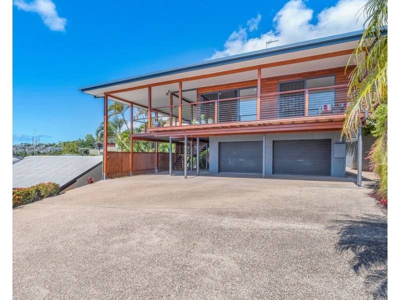 9 Kara Crescent, Airlie Beach QLD 4802