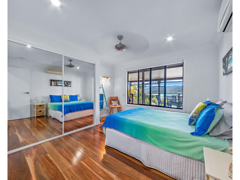 9 Kara Crescent, Airlie Beach QLD 4802