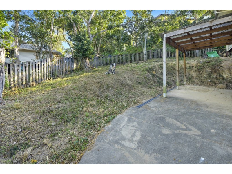 2/9 Macarthur Drive, Cannonvale QLD 4802