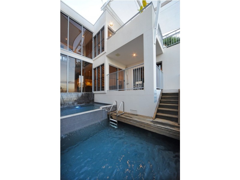 41 Harbour Avenue, Shute Harbour QLD 4802