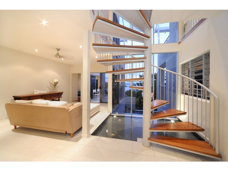 41 Harbour Avenue, Shute Harbour QLD 4802