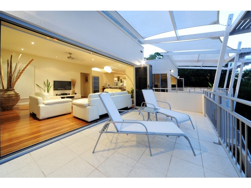 41 Harbour Avenue, Shute Harbour QLD 4802