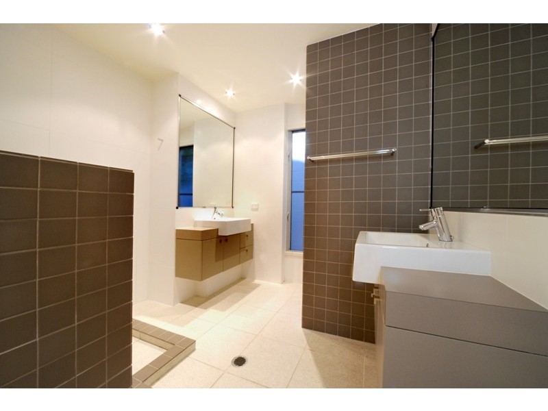 41 Harbour Avenue, Shute Harbour QLD 4802