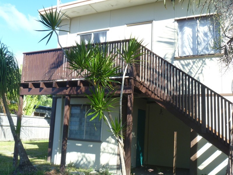 6 Herring Lane, Cannonvale QLD 4802