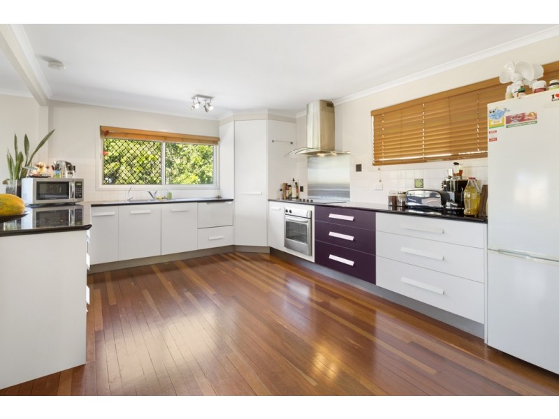 14 Manooka Drive, Cannonvale QLD 4802