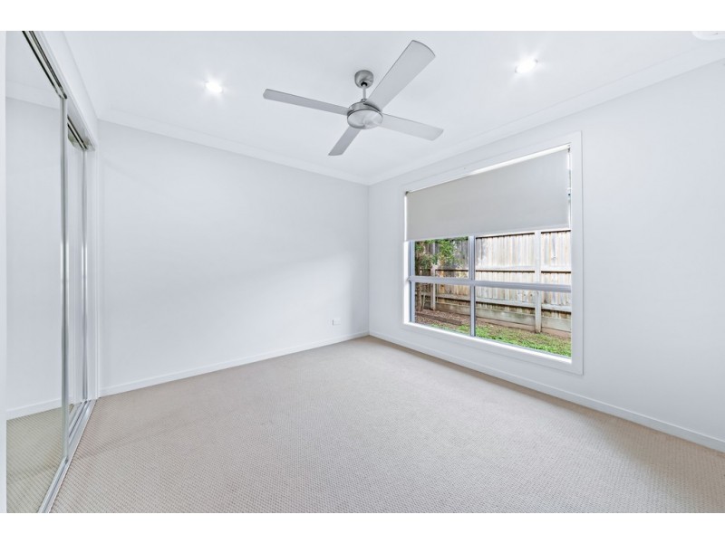 33 Endeavour Circuit, Cannonvale QLD 4802