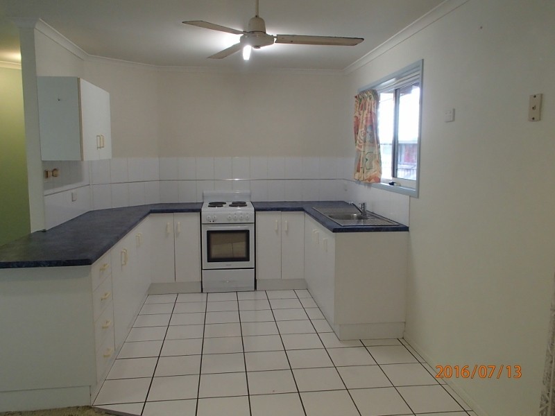 36 South Molle Boulevard, Cannonvale QLD 4802