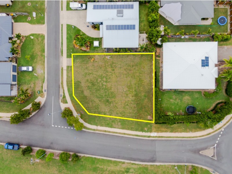 2 Tamarind Crescent, Proserpine QLD 4800