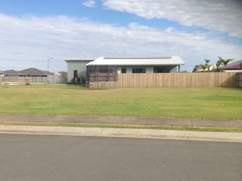 2 Tamarind Crescent, Proserpine QLD 4800