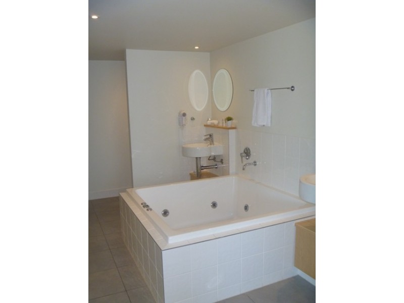 531/9A Hermitage Drive, Airlie Beach QLD 4802