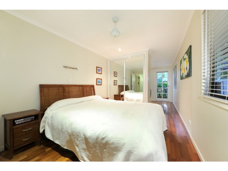 15 Grace Avenue, Cannonvale QLD 4802