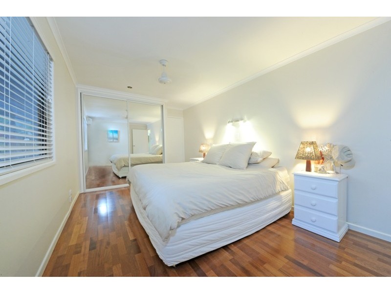 15 Grace Avenue, Cannonvale QLD 4802