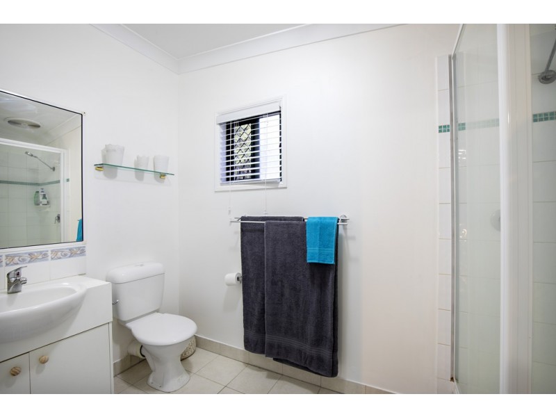 1 Sandpiper Crescent, Jubilee Pocket QLD 4802