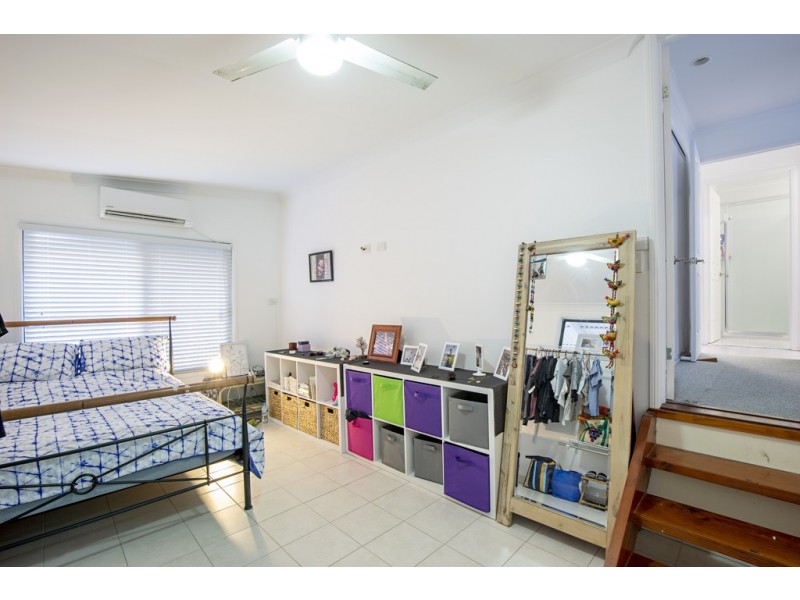 1 Sandpiper Crescent, Jubilee Pocket QLD 4802