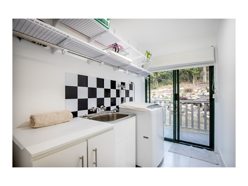 1 Sandpiper Crescent, Jubilee Pocket QLD 4802