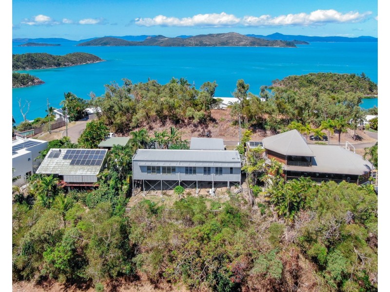 9 Neerim Crescent, Shute Harbour QLD 4802