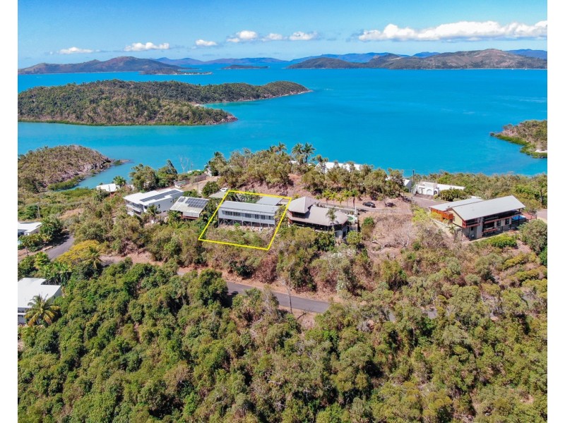 9 Neerim Crescent, Shute Harbour QLD 4802