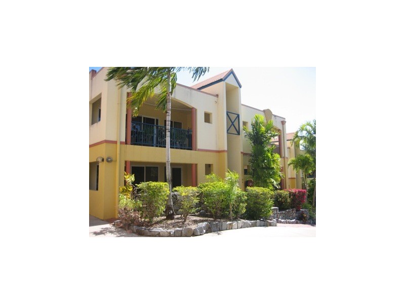 10/24 Island Drive, Cannonvale QLD 4802