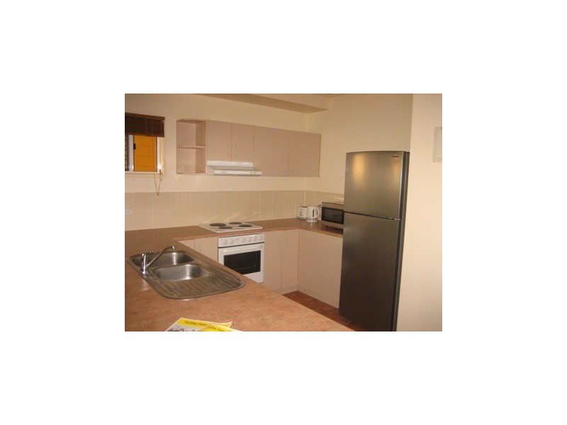 10/24 Island Drive, Cannonvale QLD 4802