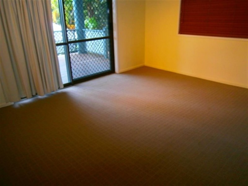 6 South Molle Blvd, Cannonvale QLD 4802