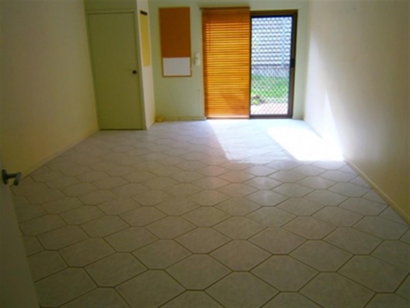 6 South Molle Blvd, Cannonvale QLD 4802